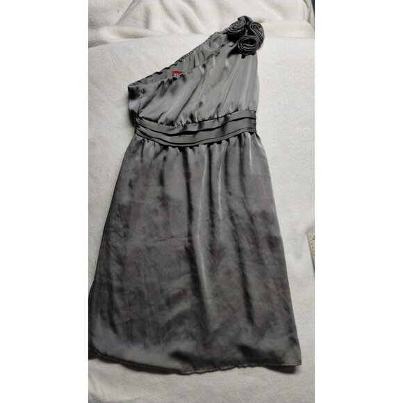 Merona Gray One-Shoulder Satin like Dress With Floral Detail Size 4 - Picture 9 of 9